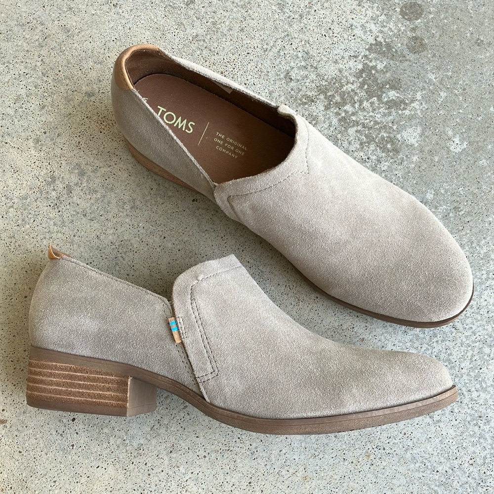 TOMS Shaye Desert Taupe Suede Leather Ankle Boots, 95